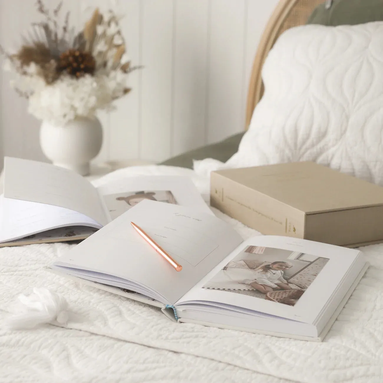 Keepsake Bebe Book Ivory